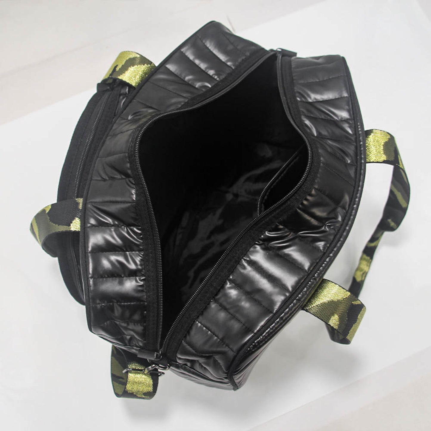 Fashionable tennis bag